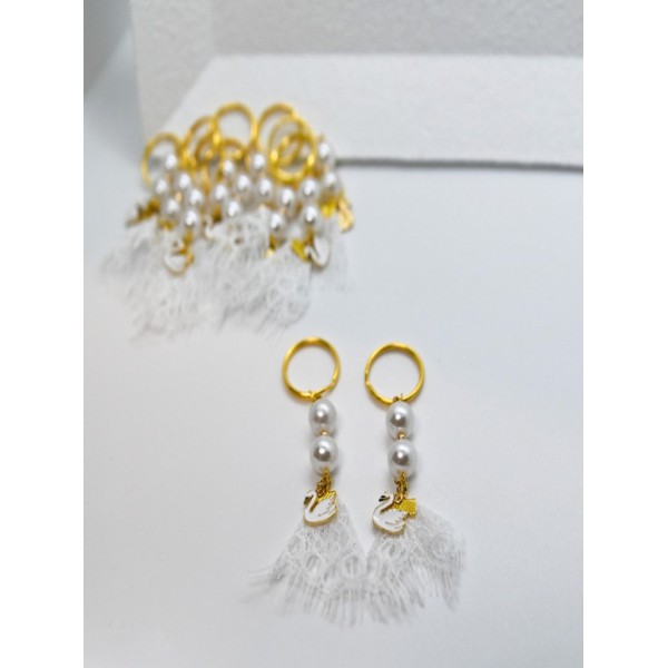 Βαπτιστικά Μαρτυρικά Για Κορίτσι Μπρελόκ Με Επίχρυσο Κύκνο Και Επίχρυσο Σταυρό A145  