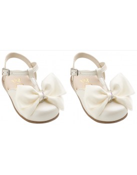 Βαπτιστικά Πέδιλα Για Κορίτσι Everkid K678E Δερμάτινα Σαμπό Εκρού Με Φιόγκο Και Strass